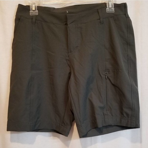 Black cargo athletic active‎ shorts - Picture 1 of 4